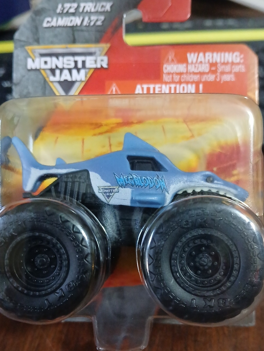 Megalodon Blue Monster JAM 1/72 Truck